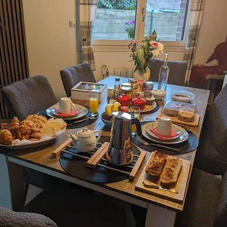 Elena Camphin-en-Pevele