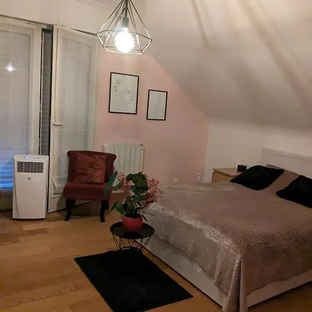 Elena Bed & Breakfast